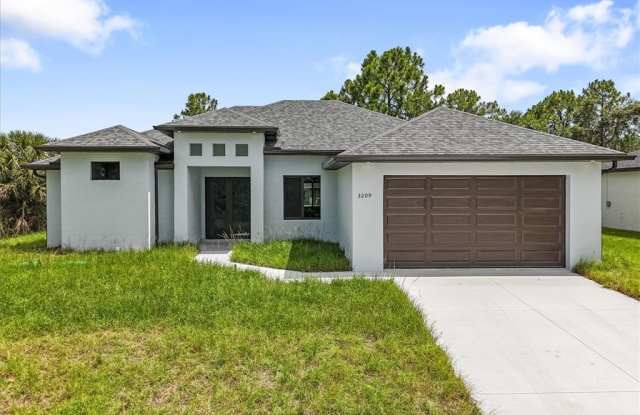 3209 39th Street SW photos photos