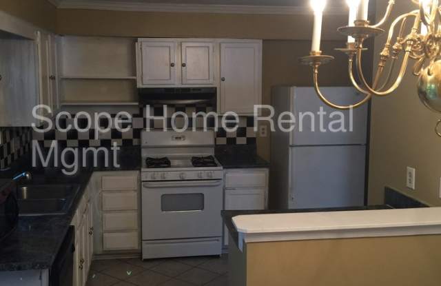 6595 Wellington Square Gallery 3