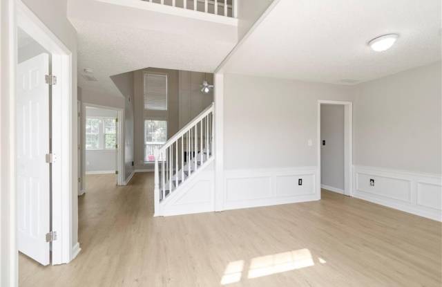 3431 Chastain Glen Lane NE Gallery 2