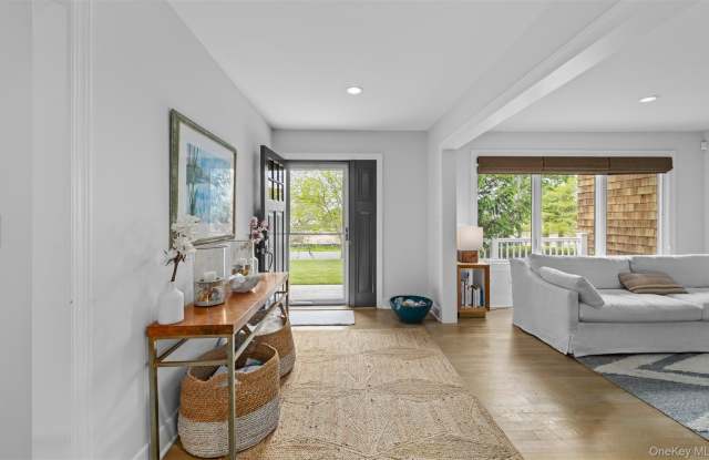 58 Bayfield Lane Gallery 4