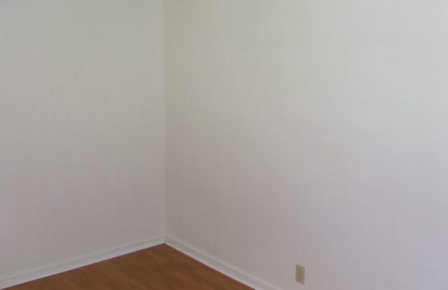 3621 Willing Gallery 2