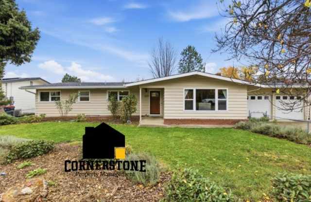 836 Morrison Avenue - 836 Morrison Avenue, Medford, OR 97504