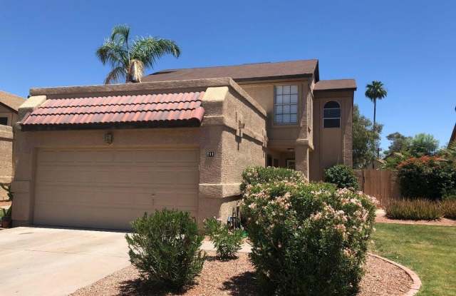 711 N Country Club Way photos photos