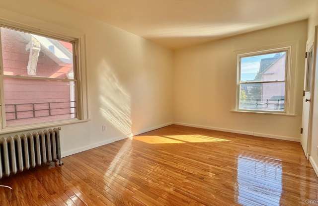 132 Overlook Street Gallery 2