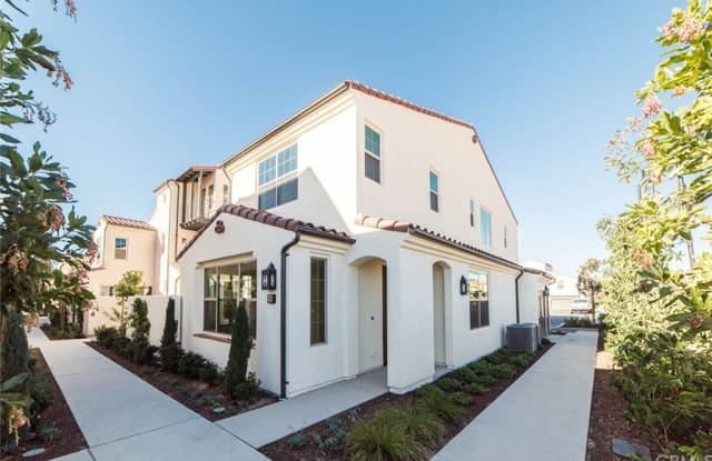 128 Tubeflower - 128 Tubeflower, Irvine, CA 92618