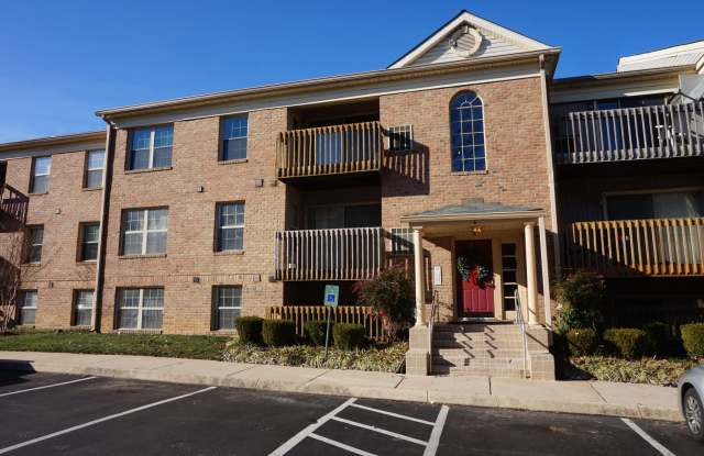 Charming 2 Bedroom/1 Bathroom Apartment in Essex, MD! photos photos