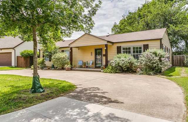 865 Edgefield Road Gallery 2