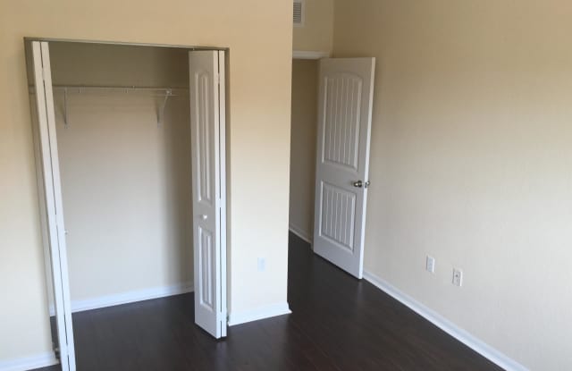 3614 NW 29th Ct. Gallery 4