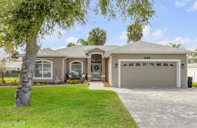 646 S Pine Street photos photos