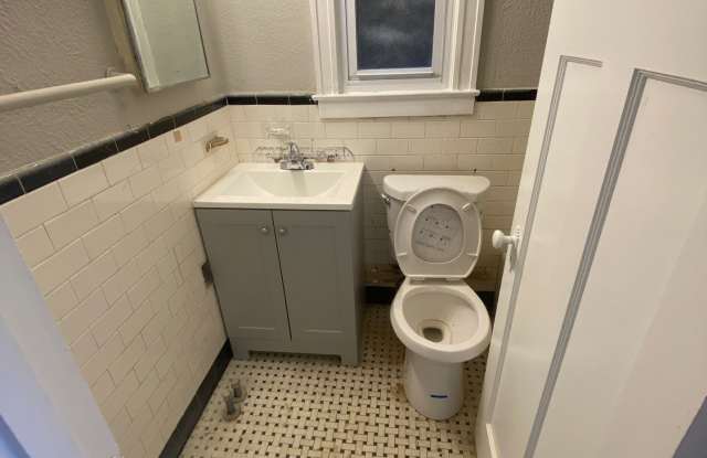 2726 Beryl Ave photos photos