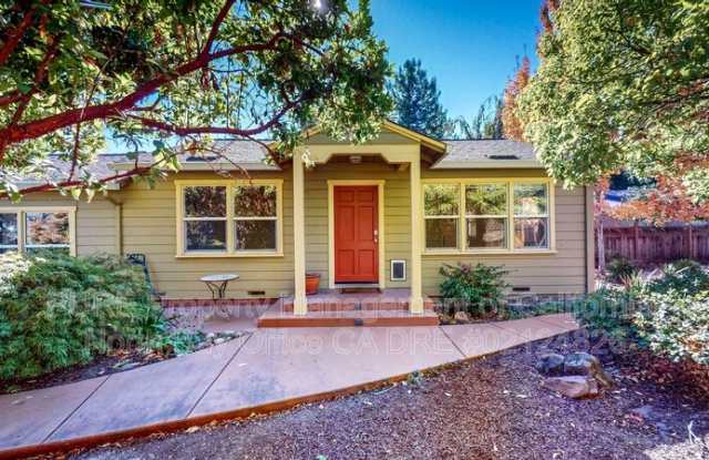 1019 North Street - 1019 North Street, Santa Rosa, CA 95404