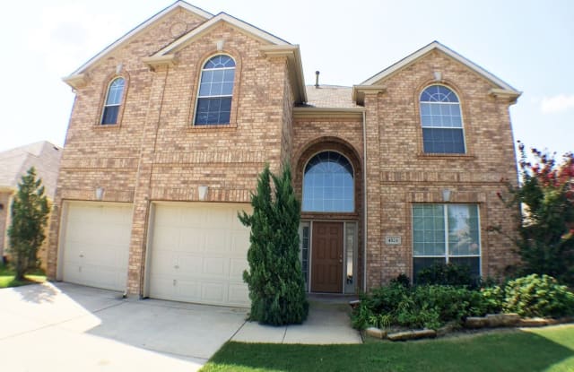 4524 Vista Meadows Dr. - 4524 Vista Meadows Dr, Fort Worth, TX 76244