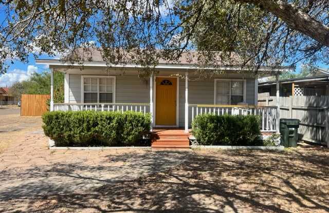 983 Washington Avenue photos photos