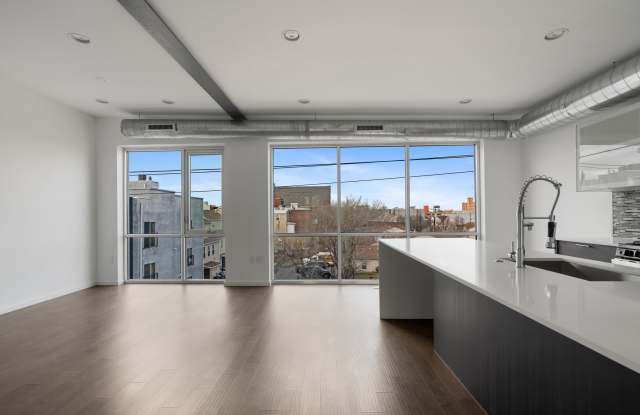 634 West Jefferson Street - 3 photos photos
