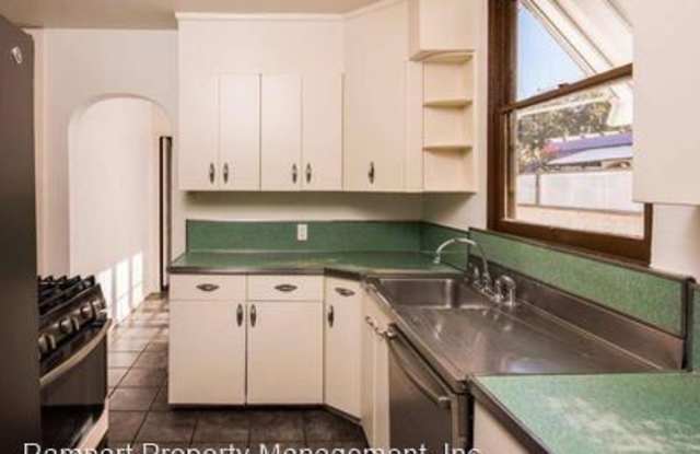 4134 Brunswick Avenue Gallery 4