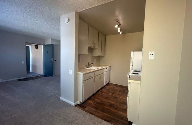 Near Everything, All Amenities! 1616 Q Street, Camellia Court Apartments photos photos