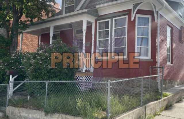 6 Bedroom House Near MT Tech Gallery 3