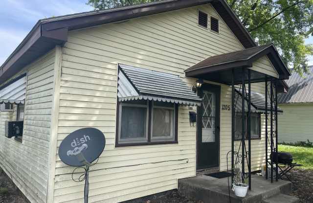 1205 Marion St photos photos