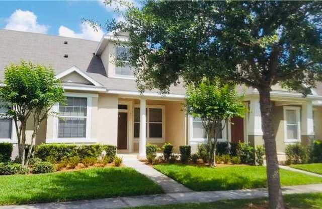 Beautiful 3-Bedroom Townhome with First-Floor Primary Suite in Desirable Avalon Park! photos photos