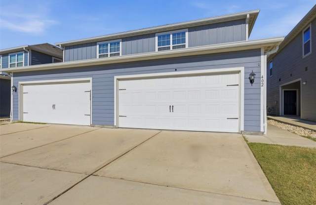 402 Marsh Lane - 402 Marsh Lane, Collin County, TX 75407