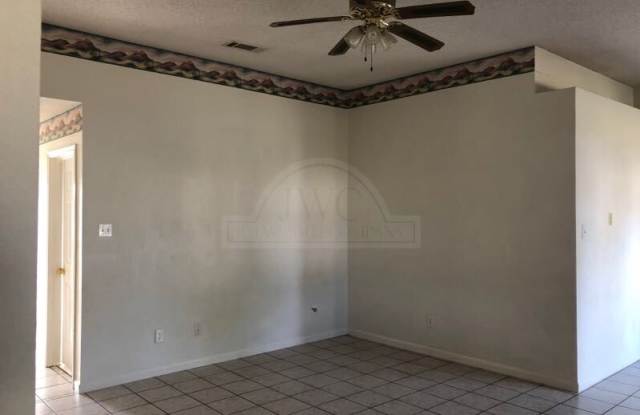 3805 River Rock Gallery 3