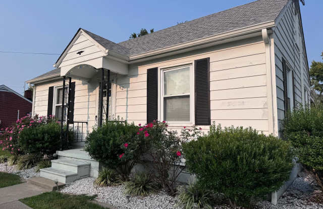112 STATION LANE photos photos