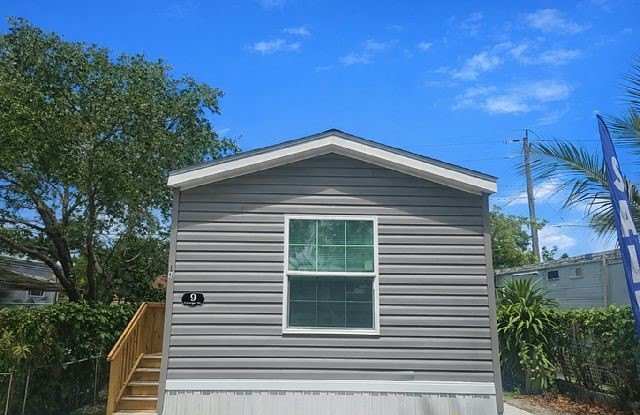 9 George St. photos photos