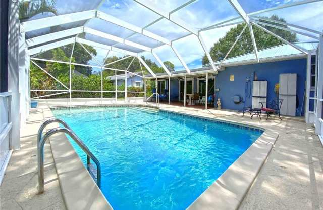 1325 42nd Avenue photos photos