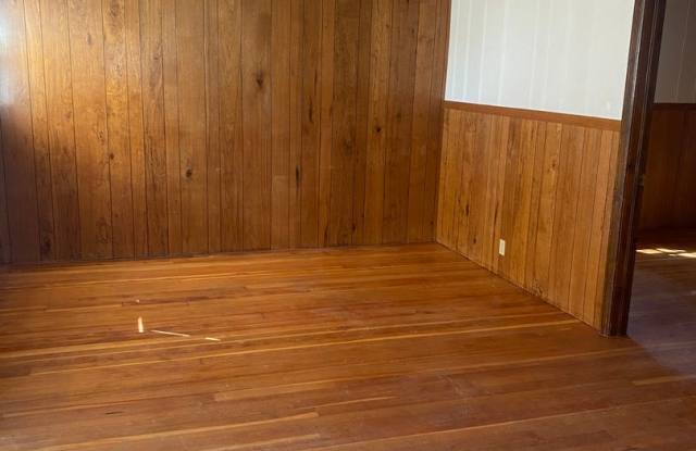 2 Bedroom Home For Rent Gallery 4