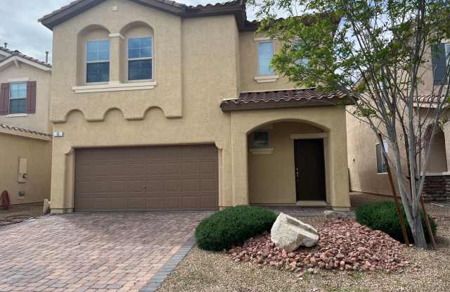 Gorgeous 3 BED / 2.5 BATH home situated in the coveted Rhodes Ranch neighborhood! - 15 Augusta Course Avenue, Enterprise, NV 89148
