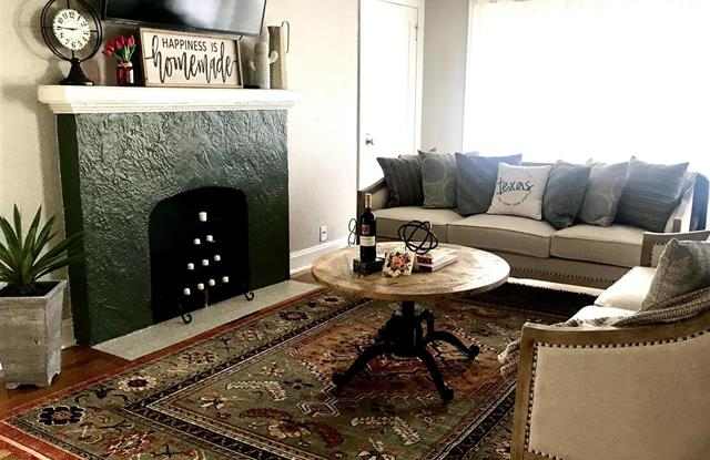 5968 Ross Avenue Gallery 2