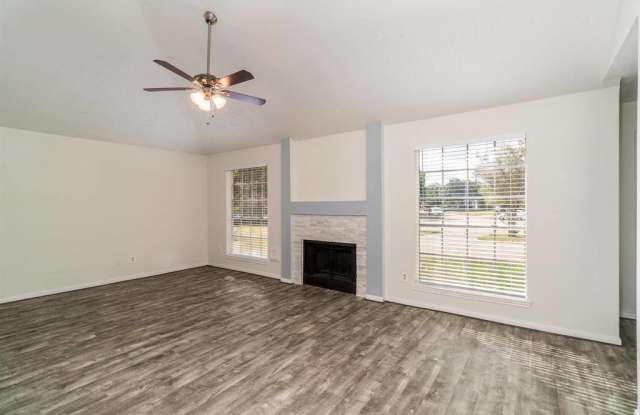 19426 Indian Grass Drive Gallery 4