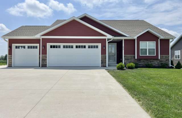 3834 Lucey Street photos photos