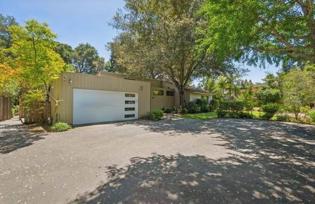Bright & Updated 4BD Home with Detached Studio ADU first week of July! photos photos