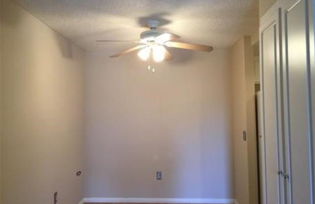 3054 Associated Road Gallery 4