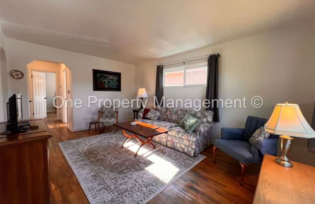 Furnished Short Term Rental - Move In Ready! Gallery 3