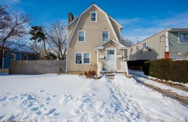 261 Rutland Road photos photos