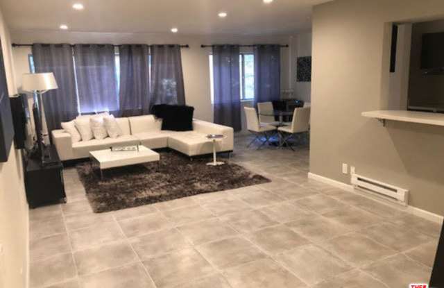 1025 RD N KINGS - 1025 Road N, Redwood Valley, CA 95470