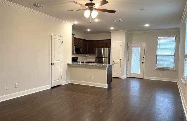 2222 Sandlewood Cove - 101 Gallery 4