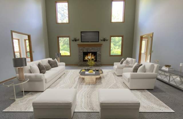 430 Viking Drive Gallery 3