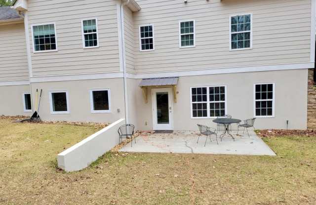 886 Moore Road photos photos