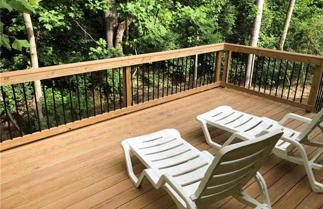 7746 Woodcrest Drive Gallery 3
