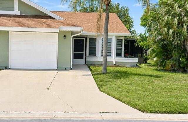 1478 SE Larkwood Circle Gallery 1