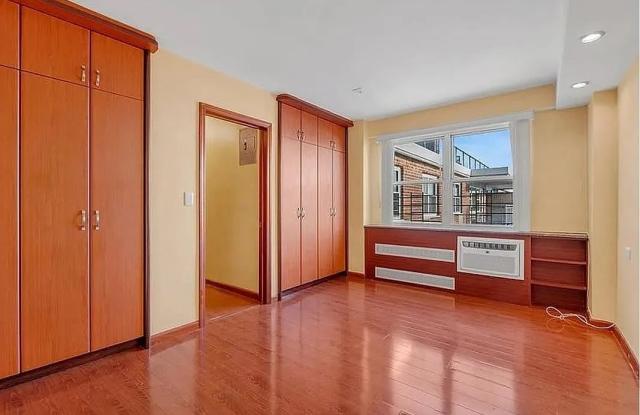 2940 W 5th St - 2940 West 5th Street, Brooklyn, NY 11224