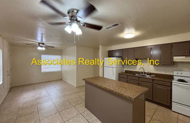 3 Bed/1 bath SF Home in Hawthorne- MUST SEE! photos photos