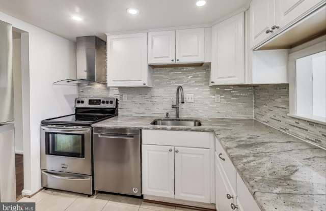 19 ORCHARD DRIVE - 19 Orchard Drive, Gaithersburg, MD 20878