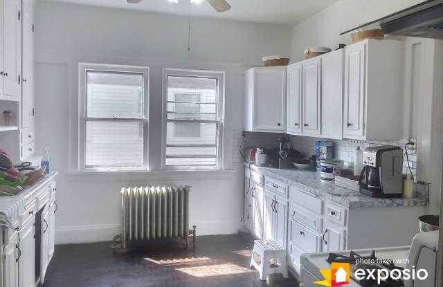 2621 Idlewood Road Gallery 4
