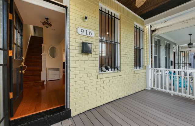 916 Shepherd St Nw Gallery 3