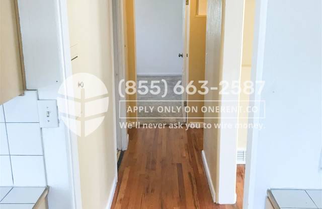 7401 Bradburn Blv Gallery 3