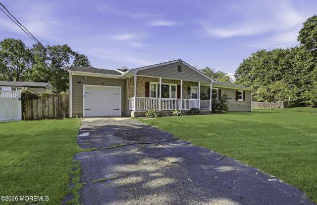 1200 Lawrence Avenue photos photos
